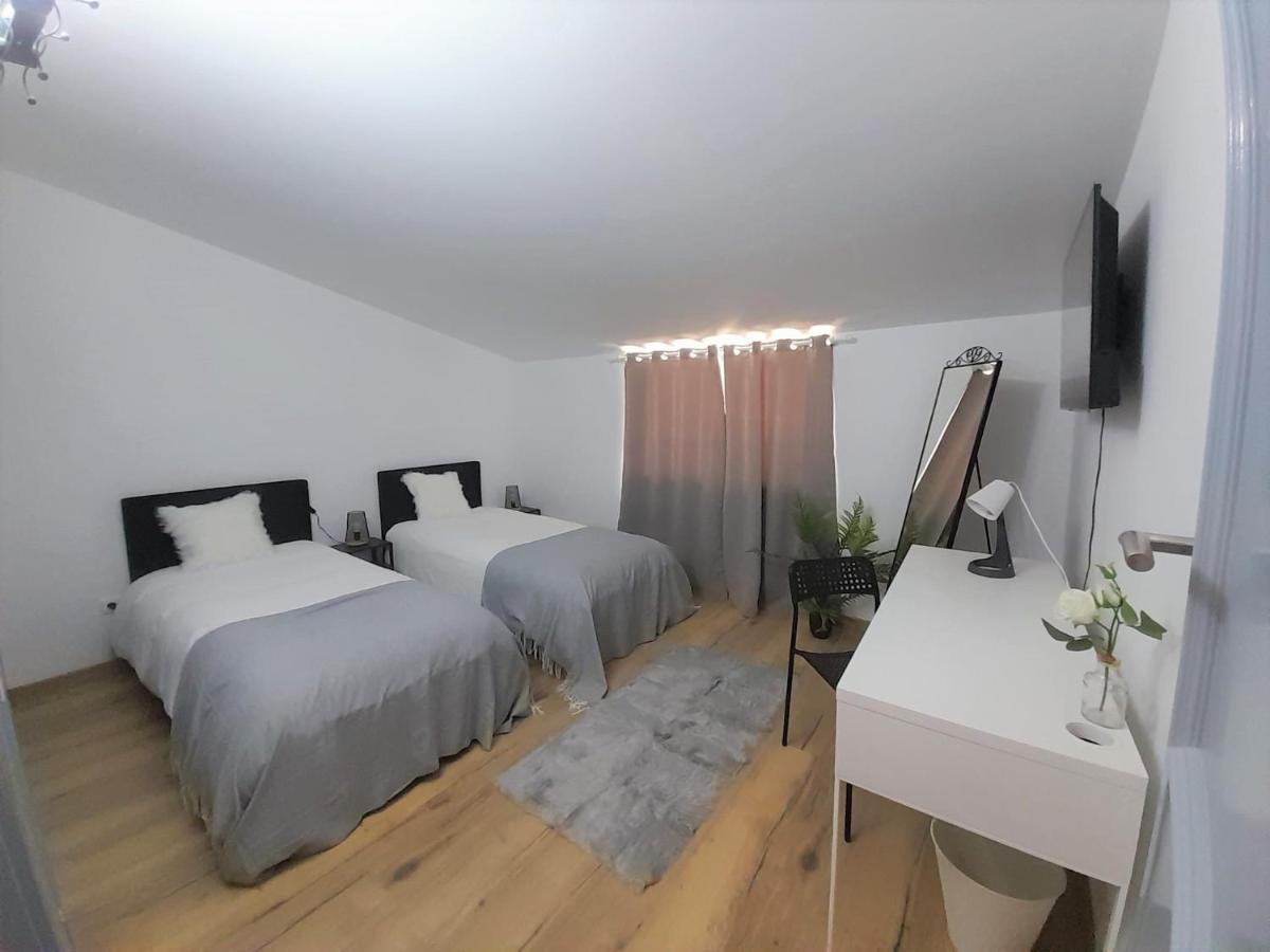 Vasco Da Gama Apartamento T2 Com Terraco Praia Da Barra 가파나다나자레 외부 사진