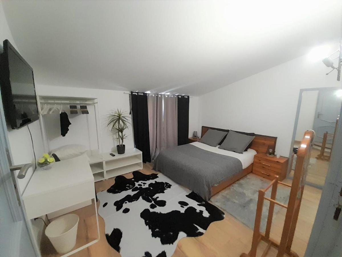 Vasco Da Gama Apartamento T2 Com Terraco Praia Da Barra 가파나다나자레 외부 사진
